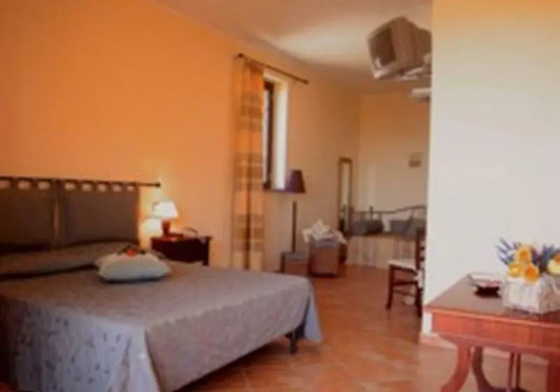 Standard Kolmen Hengen Huone, Residence Hotel La Commenda