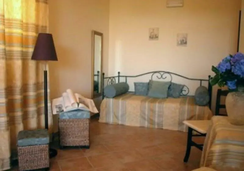 Standard Kolmen Hengen Huone, Residence Hotel La Commenda