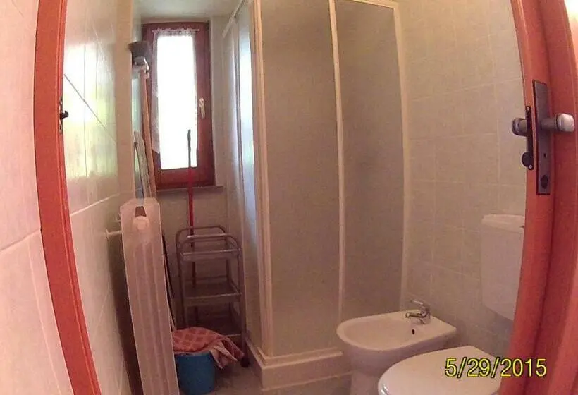 Standard-studio, Residenza La Ruina