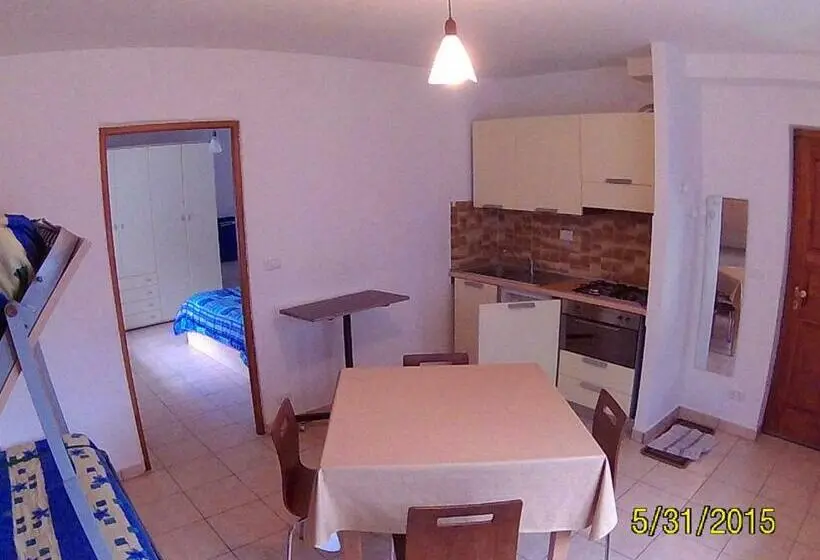 Huoneisto 1 Makuuhuone, Residenza La Ruina