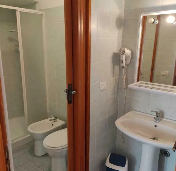 Standard-studio, Residenza La Ruina