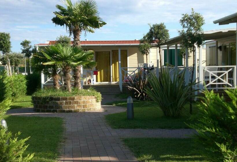 בית נייד, Camping Atlanta & Mediterraneo Family Village