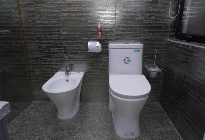 Chambre Deluxe, Fortview International