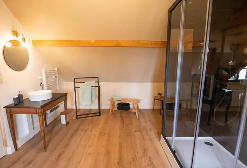 スーペリアールーム, La Chevannaise Chambre D Hôtes Proche D Auxerre