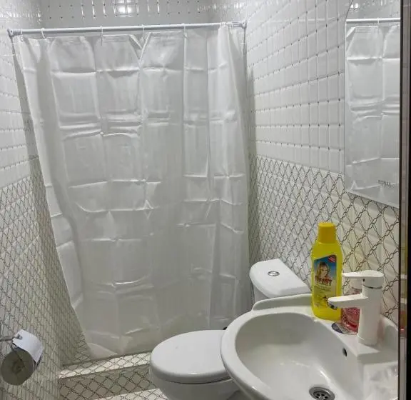 Quarto Economy, Central Park Hostel