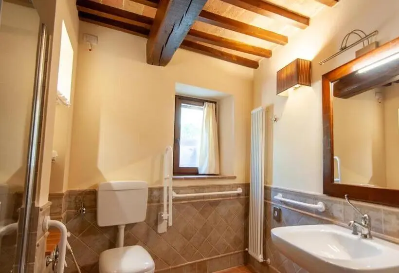 身障者適用キングサイズベッドルーム, Borgo Sant Apollinare   Resort