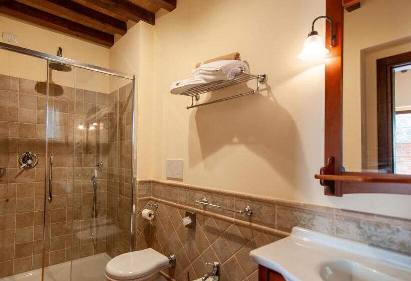 غرفة ديلوكس ذات إطلالة, Borgo Sant Apollinare   Resort