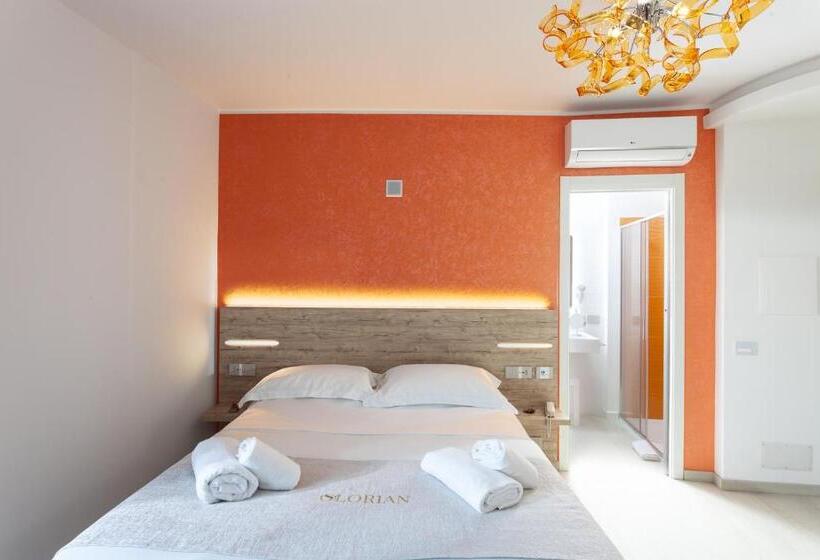 スタンダードルーム, Glorian