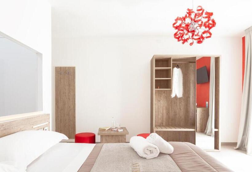 スタンダードトリプルルーム, Glorian