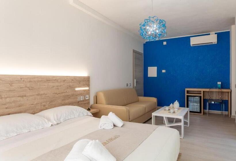 スーペリアトリプルルーム, Glorian