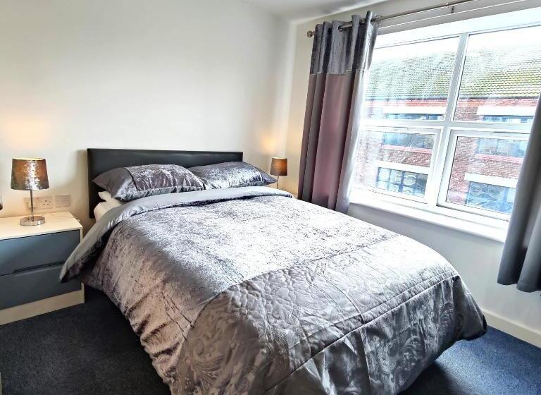 스탠다드 룸, Liverpool Stays Kempston Court