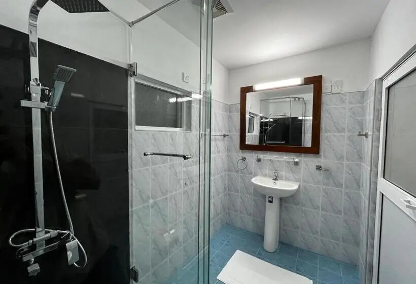 Standard Yhden Hengen Huone, Livin Lush Luxury Retreat