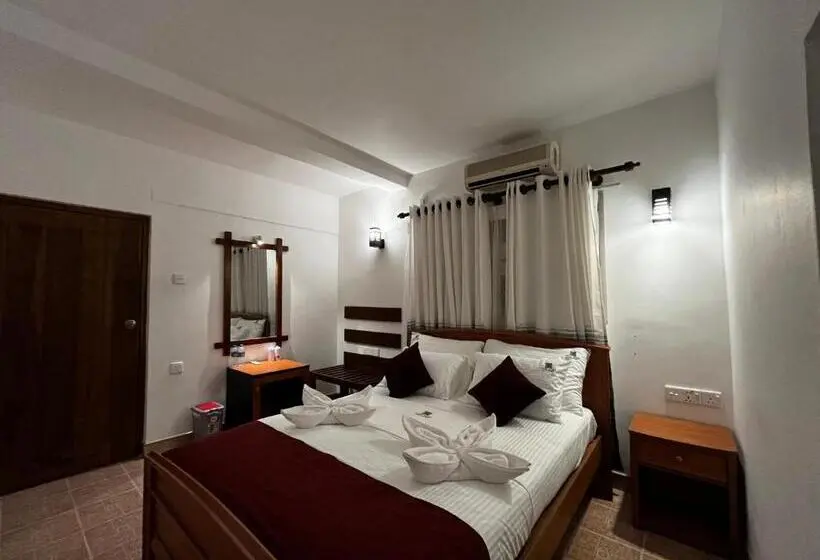 Standard Yhden Hengen Huone, Livin Lush Luxury Retreat