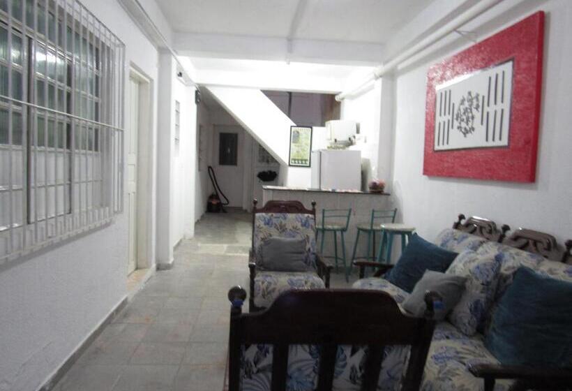 اتاق استاندارد, Hostel Brasil Gru