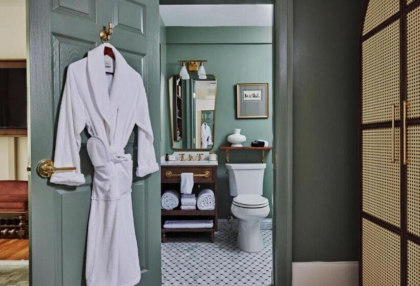 اتاق استاندارد با تخت بزرگ, Granada Midtown