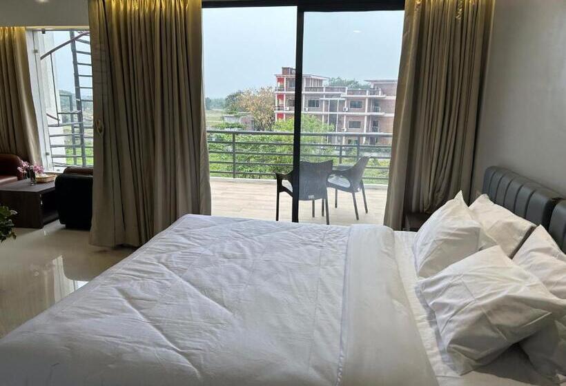 بنجلو قياسى 3 غرف نوم, The Pearl Club Resort