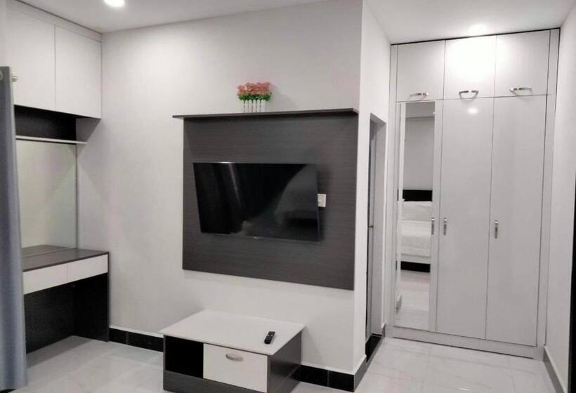 اتاق لوکس با بالکن, Lsp Hotel & Apartment