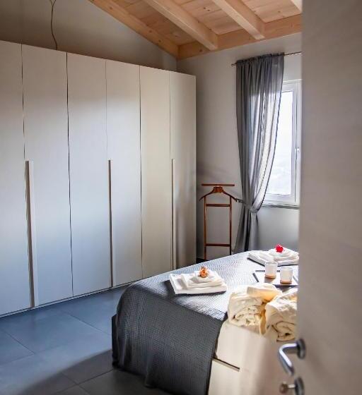 Номер Стандарт, Monte Moro Gavi B&b