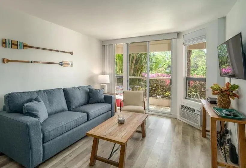 １ベッドルームのデラックスアパートメント, Newly Renovated Condo! 3 Min Walk To Toes In The Sand!