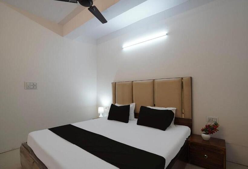 Klassiskt Trippelrum, Oyo Rk Complex