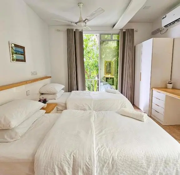 اتاق استاندارد با بالکن, Keveli Guesthouse