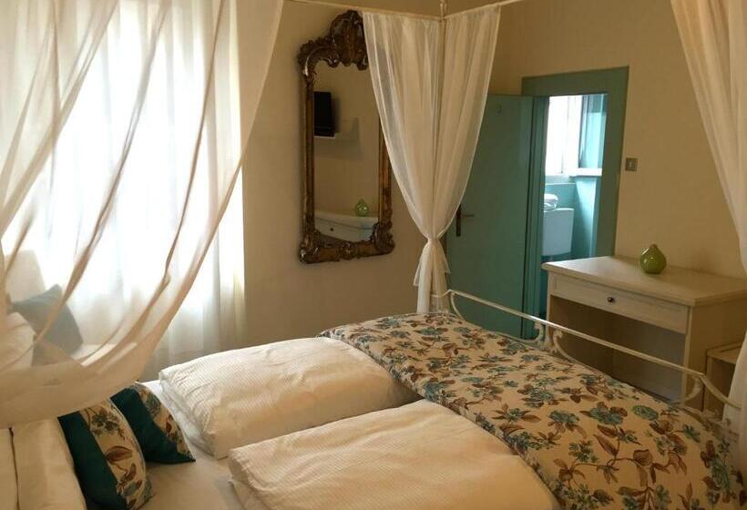 اتاق استاندارد, Antiche Mura