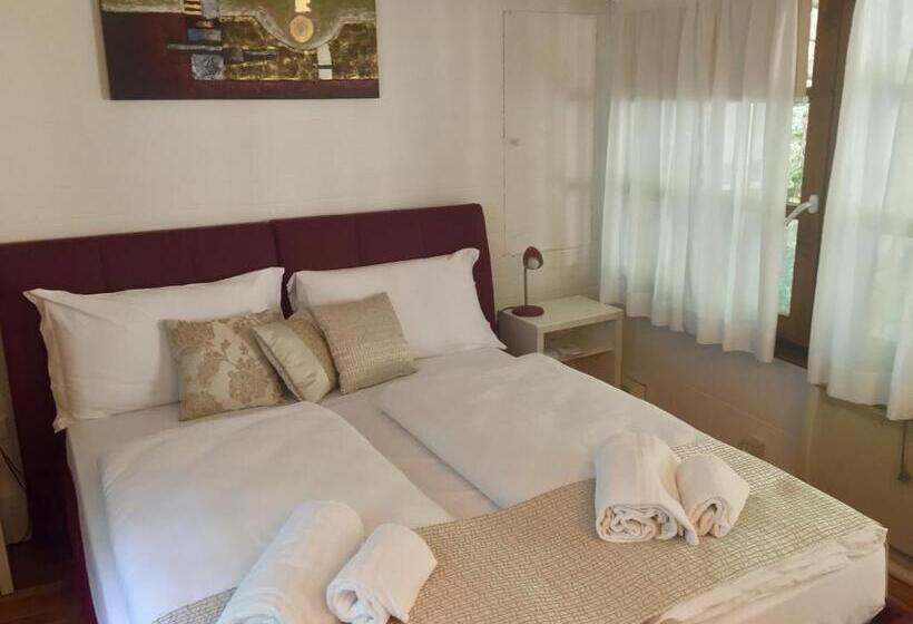 اتاق استاندارد, Antiche Mura