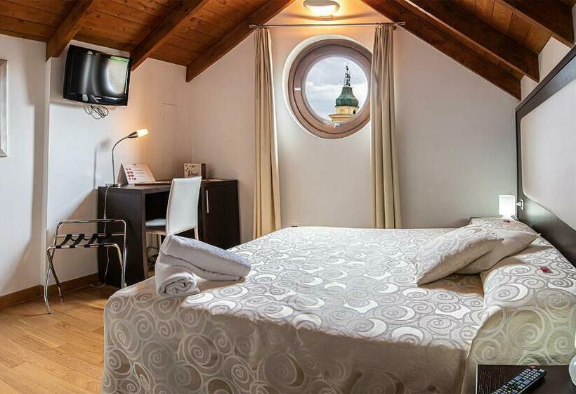 اتاق استاندارد, Antico Borgo Chieti