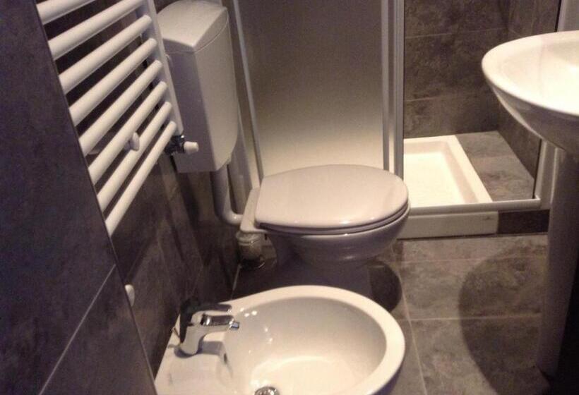 Четырехместный Номер Стандарт Вид на Море, Villa Le Logge