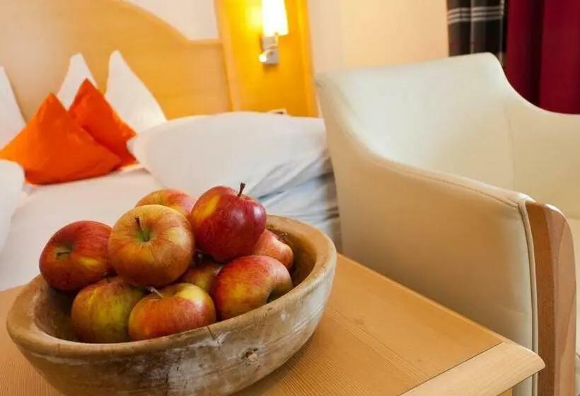 Comfort-huone, Geniesserhotel Messnerwirt Olang