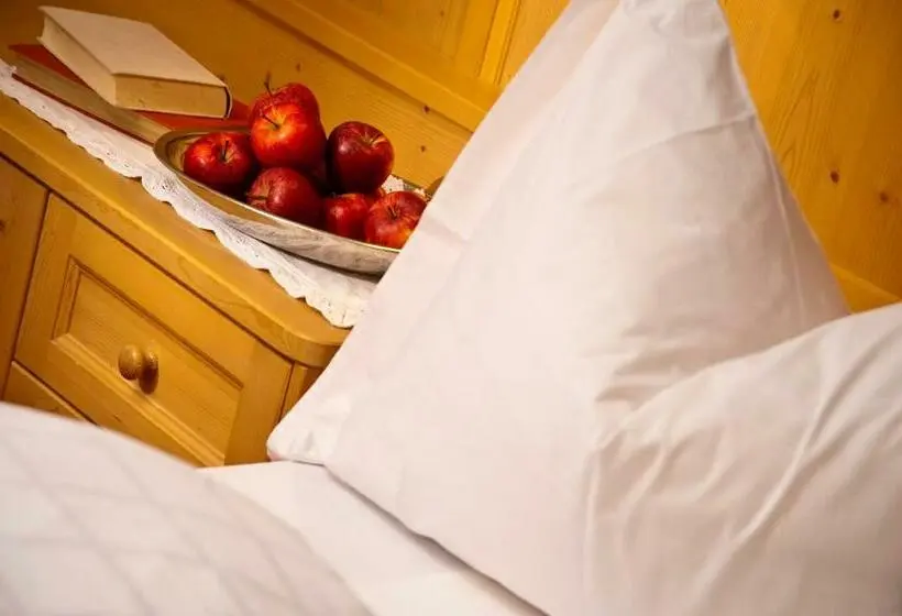 Comfort-huone, Geniesserhotel Messnerwirt Olang