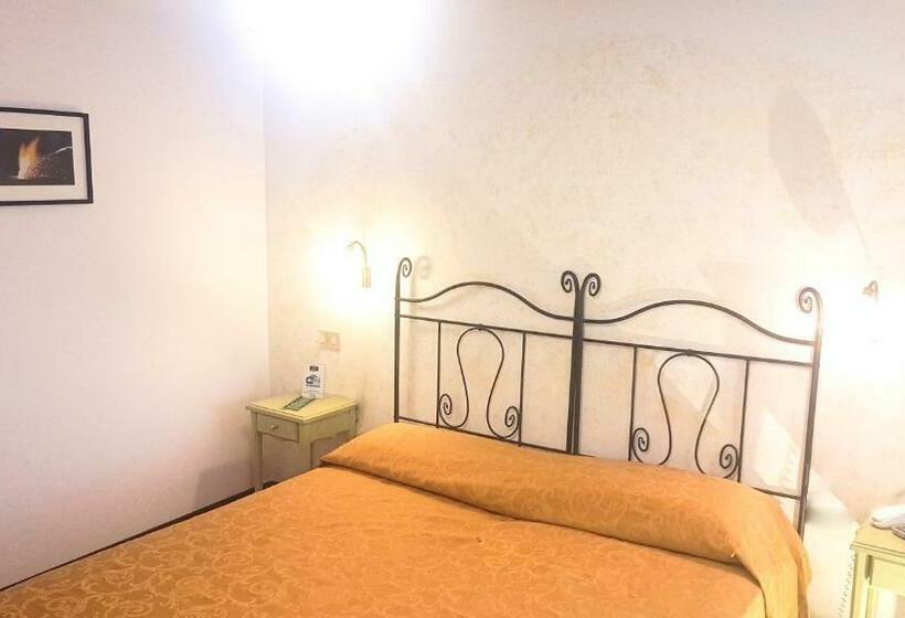 스탠다드 룸, Al Soffiador