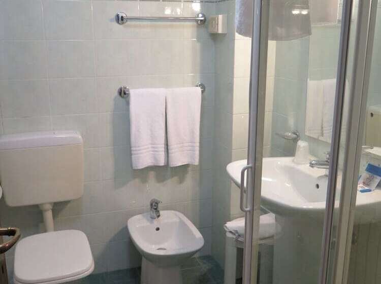 스탠다드 룸, Al Soffiador