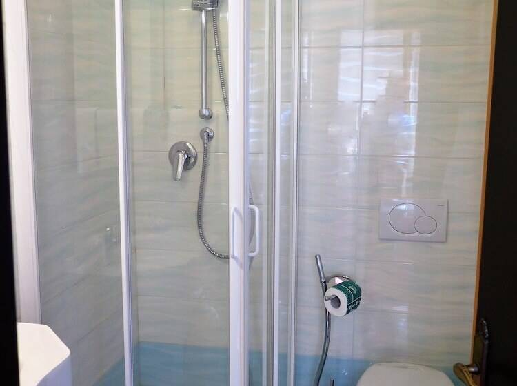 트리플 클래식 룸, Al Soffiador