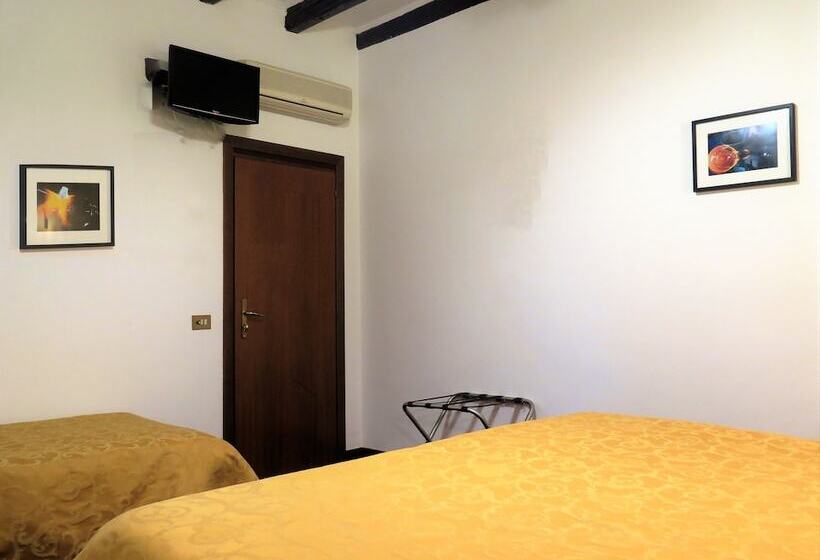 트리플 클래식 룸, Al Soffiador