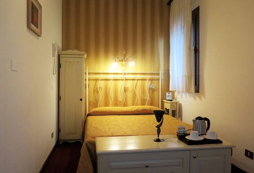 기본룸, Al Soffiador