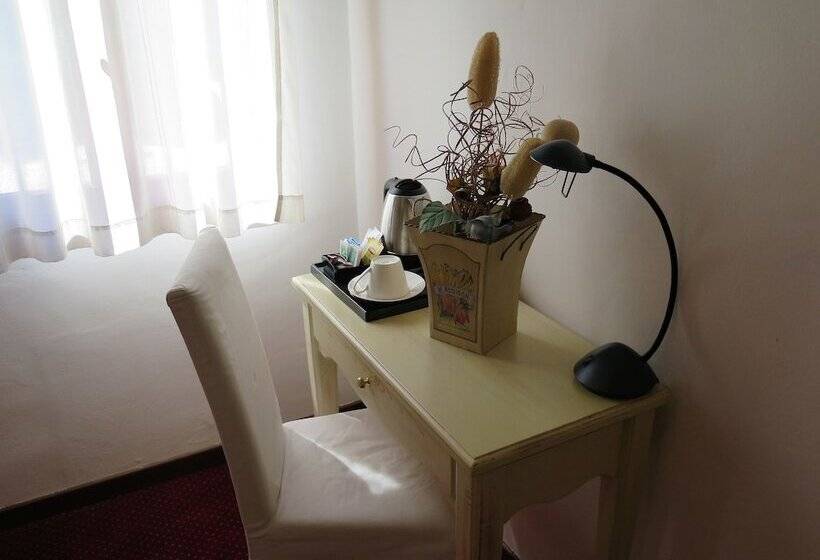 수피리어 룸, Al Soffiador