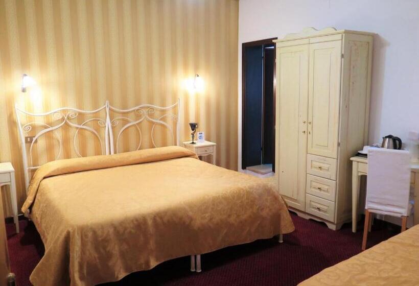 트리플 클래식 룸, Al Soffiador