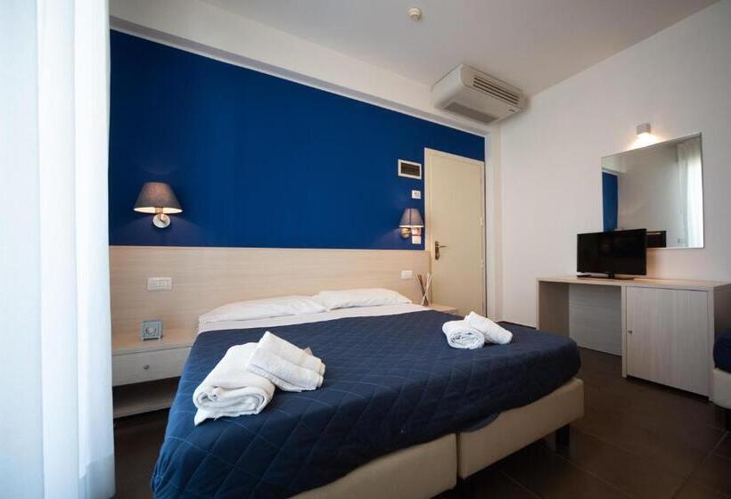 스탠다드 트리플 룸, Alabama