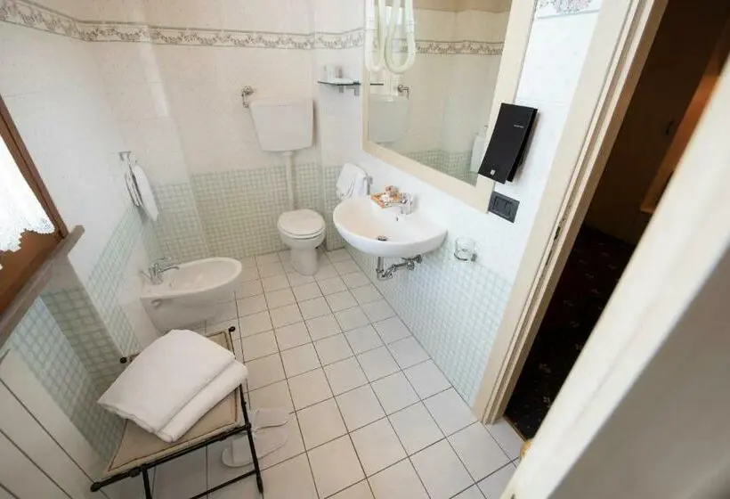 スーペリアールーム, Holiday Rooms Antica Badia