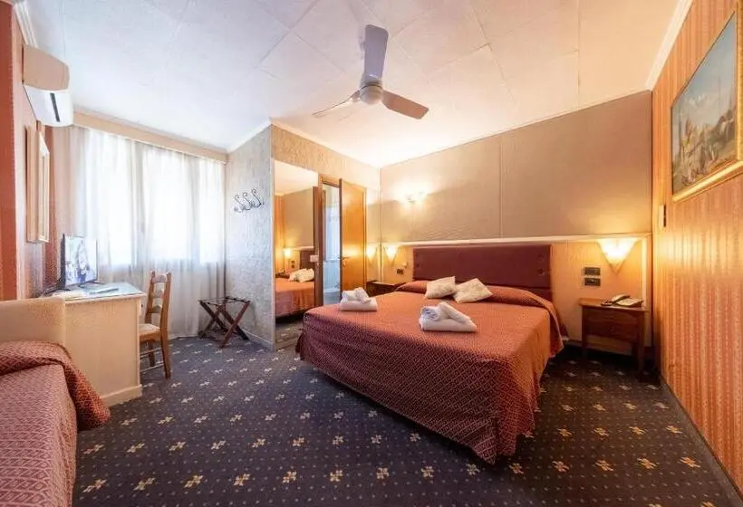 スタンダードトリプルルーム, Holiday Rooms Antica Badia