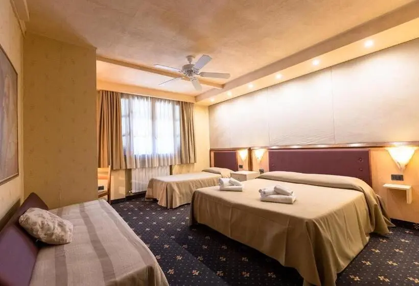 スタンダードトリプルルーム, Holiday Rooms Antica Badia