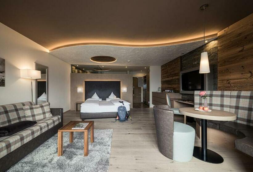 Номер Deluxe с Балконом, Das Gerstl Alpine Retreat