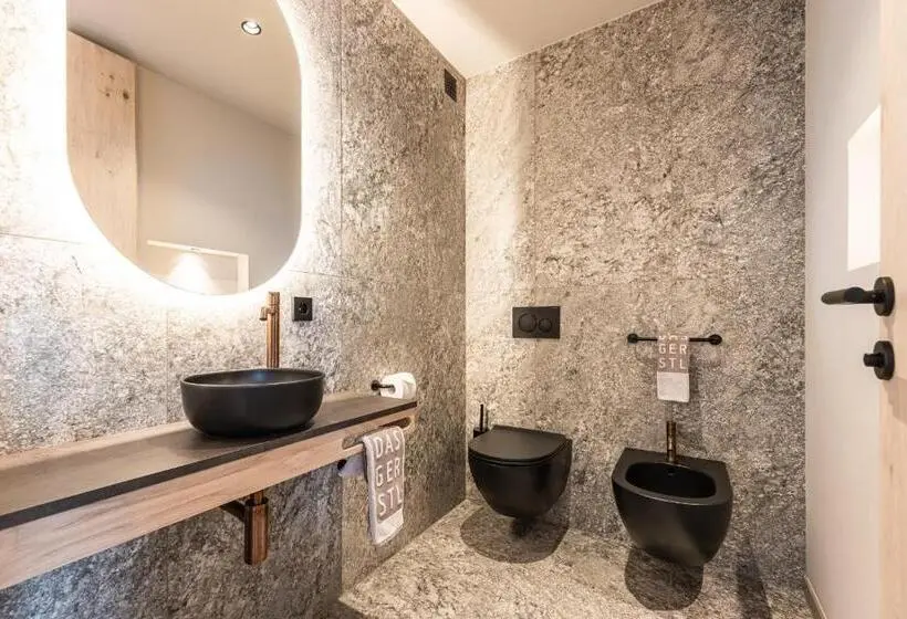 Sviitti Uima-allas, Das Gerstl Alpine Retreat