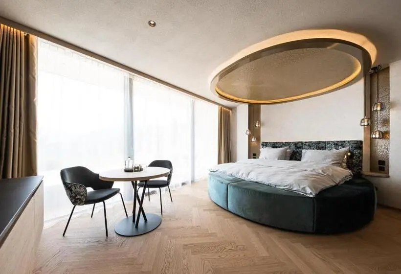 Suite with Terrace, Das Gerstl Alpine Retreat