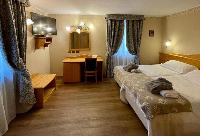 Family Suite, Edelweiss 3 Stelle Superior