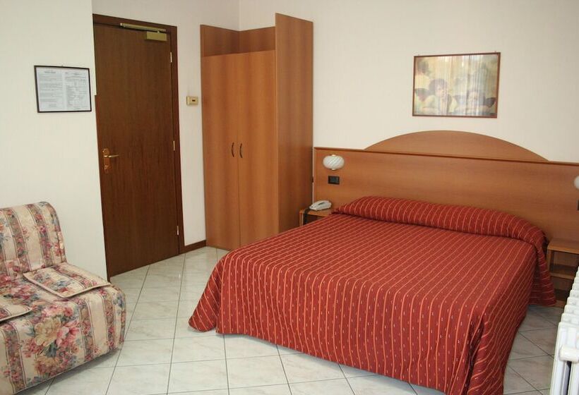 スタンダードトリプルルーム, Fiorentino