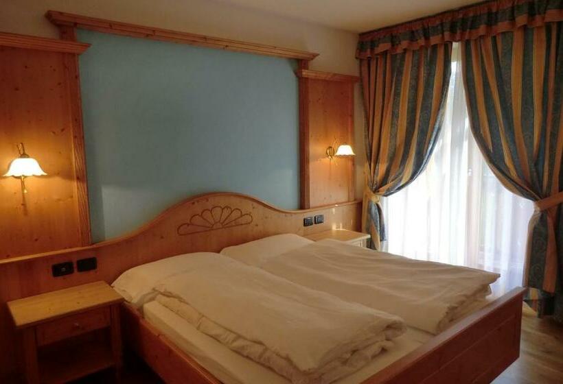 غرفة كلاسيكية, Garnì Costa Verde