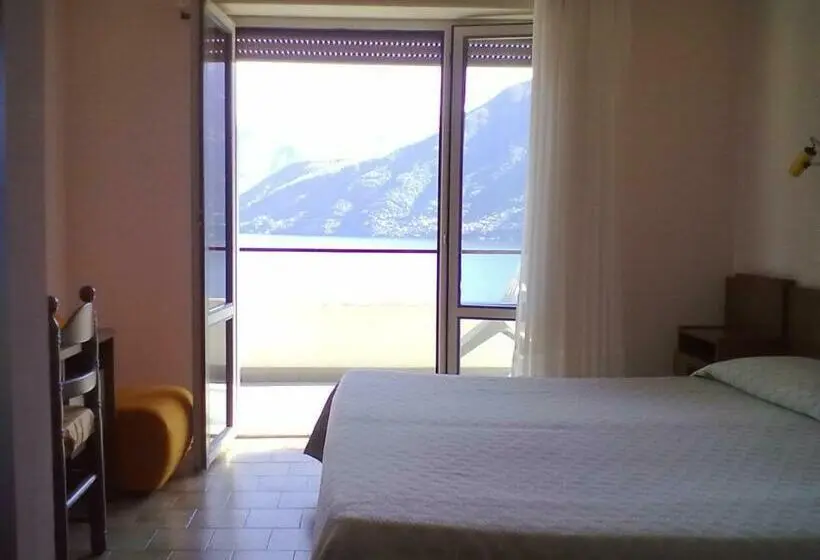 Habitació Estàndard, Glavjc