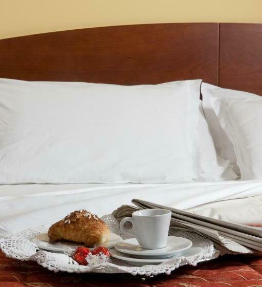 اتاق استاندارد یک نفره, La Cascata